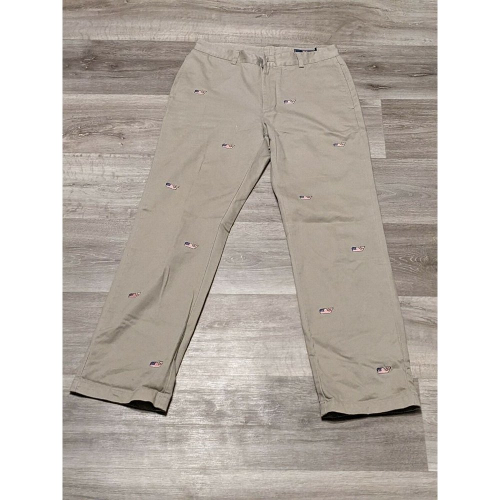Vineyard Vines Men’s 32 x 32 Flag Whale Embroidered Flat Front Club Pants